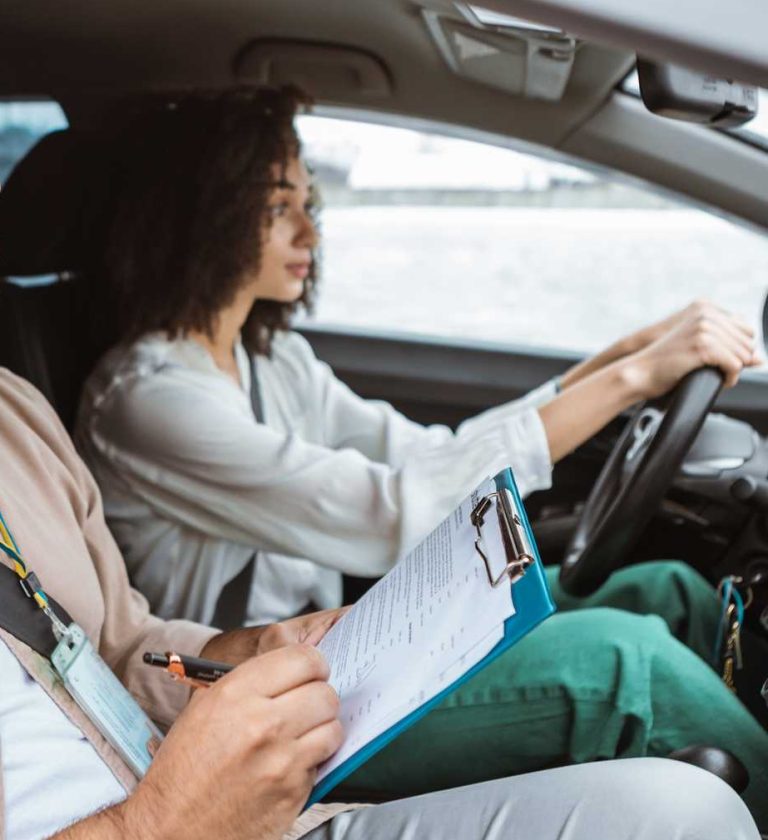 Best driving school in coburg Melbourne for ladies